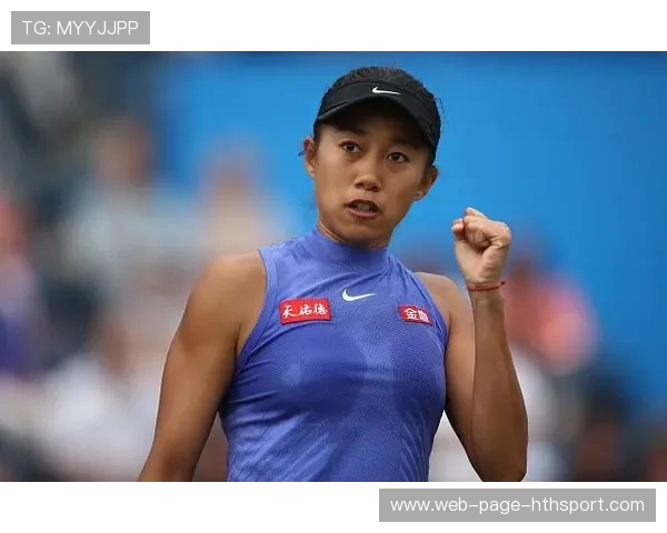 伯明翰宫城天的灵巧盘带让整个队内训练节奏上扬